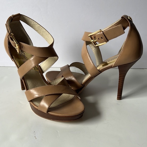 Michael Kors Evie Sandal Platform Toffee Leather New 6.5 - Picture 1 of 16